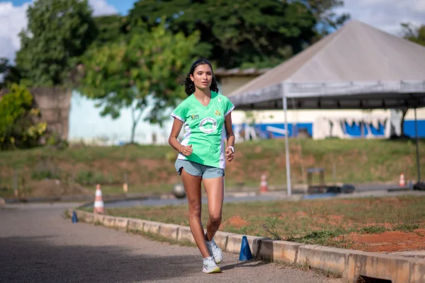 Imagem colorida de Gabriela Barros