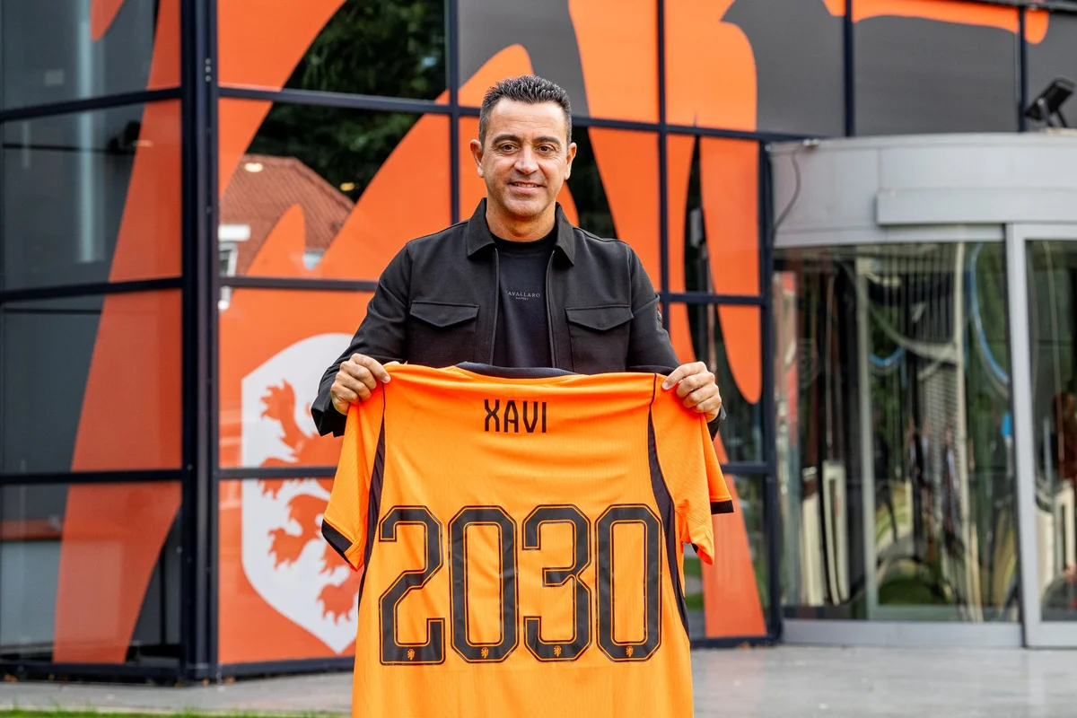 Xavi é apresentado na Holanda e assume compromisso por títulos - imagem 2 Xavi é apresentado na Holanda e assume compromisso por títulos - imagem 2