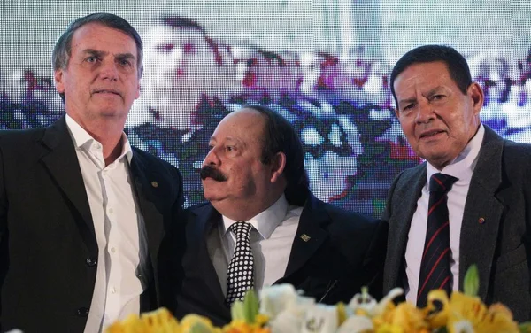 Bolsonaro lamenta morte de Fidelix: “Que boas lembranças permaneçam”