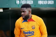 Samuel Umtiti com a camisa do Barcelona Samuel Umtiti com a camisa do Barcelona