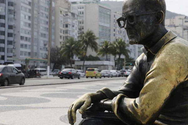 Carlos Drummond de Andrade