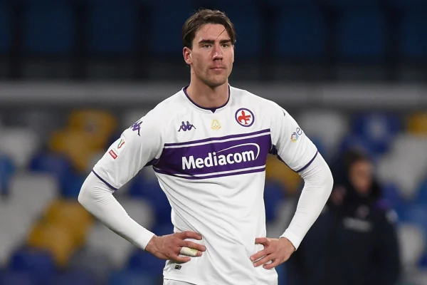 Mbappé? Haaland? Vlahovic vira alternativa para grandes europeus