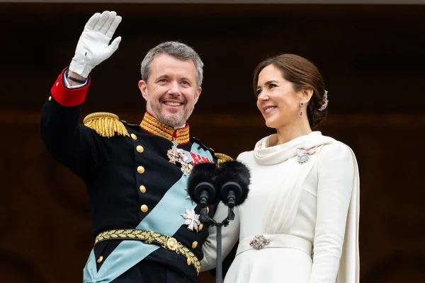 Saiba quem é o rei Frederik X da Dinamarca, que “desafia” Donald Trump