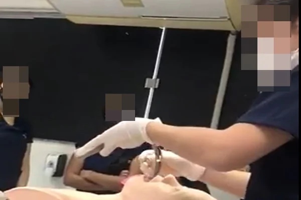 Vídeo: professor intimida alunas: "Quando for estuprada vai levar KY?