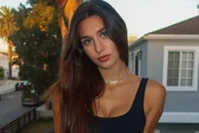 Quem acusa é a ex-namorada, a modelo Lauren Mochen. Quem acusa é a ex-namorada, a modelo Lauren Mochen.