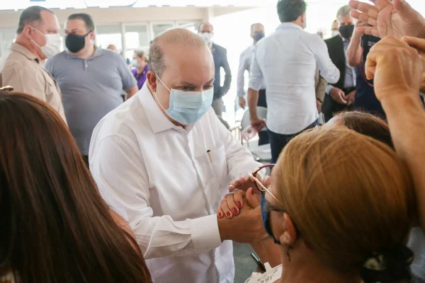 Ibaneis inaugura UPA em Ceilândia com previsão de atender 4,5 mil pessoas por mês