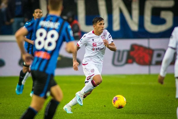 Cagliari vence duelo das duas “sensações” do Italiano