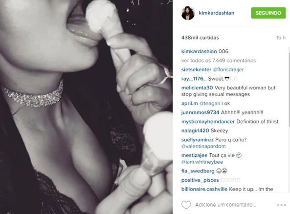 Divinas tetas. Kim Kardashian exibe decotão em fotos no Instagram - imagem 1 Divinas tetas. Kim Kardashian exibe decotão em fotos no Instagram - imagem 1