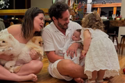 Viih Tube, Eli, Lua e Ravi posam juntos com os pets
