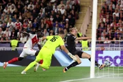 O City continua invicto na Champions
