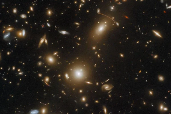 galaxias hubble
