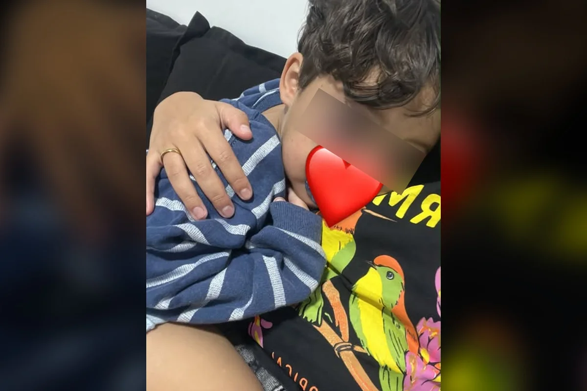 Criança de 3 anos volta com olho roxo para casa após ser agredida em creche Criança de 3 anos volta com olho roxo para casa após ser agredida em creche