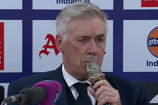 Imagem colorida de Carlo Ancelotti - Metrópoles
