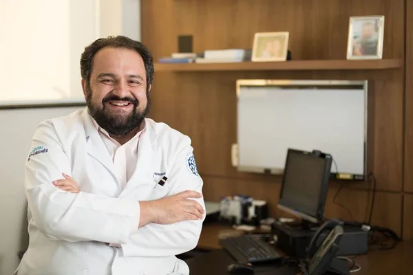 Gustavo Fernandes, um dos melhores oncologistas do Brasil, mora no DF