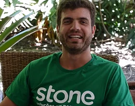 De conselheiro a oponente: a briga entre a Stone e a Americanas