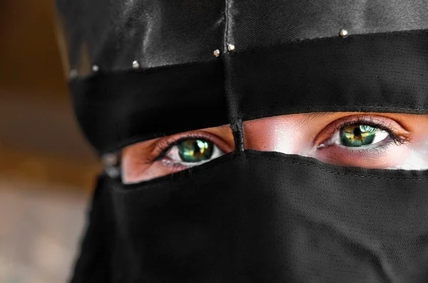 Arábia Saudita autoriza mulheres a dirigirem automóveis