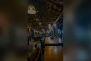 Eliane Alves dos Santos também é dona de um restaurante/pizzaria, um mercado e uma casa de ração no bairro Ubatumirim, em Ubatuba, litoral norte de São Paulo Eliane Alves dos Santos também é dona de um restaurante/pizzaria, um mercado e uma casa de ração no bairro Ubatumirim, em Ubatuba, litoral norte de São Paulo