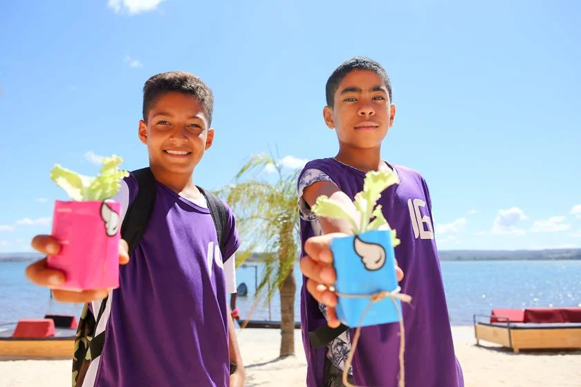 Na Praia prevê receber mais de mil alunos em ação social - imagem 13 Na Praia prevê receber mais de mil alunos em ação social - imagem 13