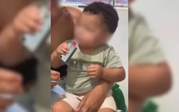 imagem colorida adolescente da cigarro eletronico para bebe