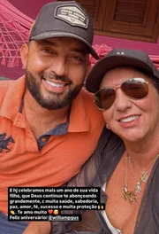Margareth Serrão posa ao lado do filho, William Gusmão, para celebrar seu aniversário Margareth Serrão posa ao lado do filho, William Gusmão, para celebrar seu aniversário