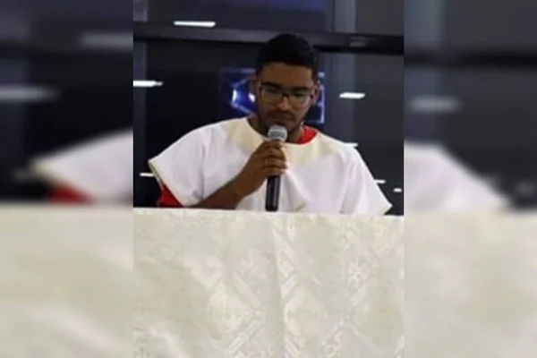 Elithon, suspeito de abusos sexuais