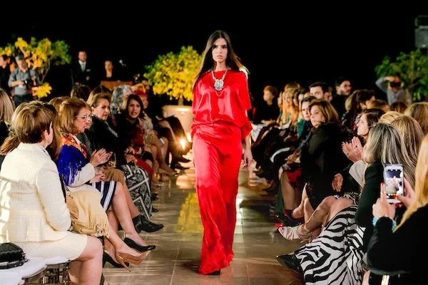 Desfile Maciej Zień Desfile Maciej Zień