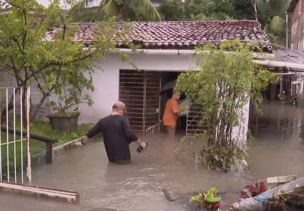 Temporal em Recife