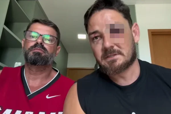 imagem colorida de casal de turista agredido em porto de galinhas