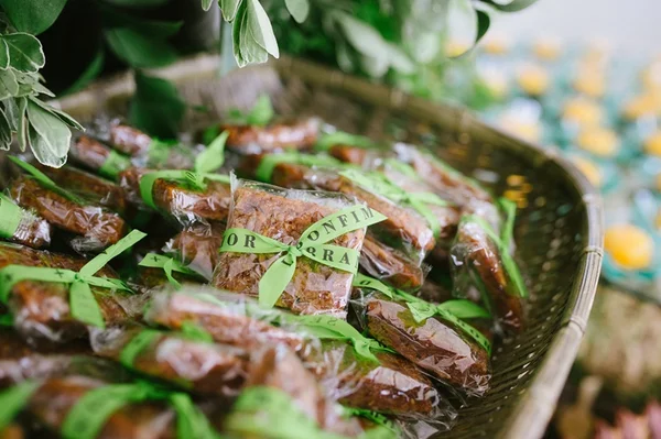 Novo livro de Roberta Saldanha traz receitas e histórias da cozinha