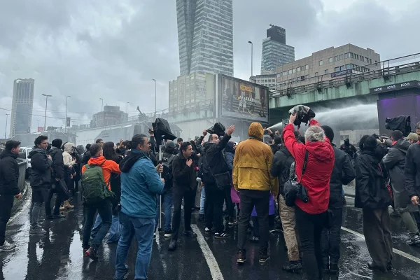 Protestos de 1º de Maio em Istambul terminam com 400 presos após atos