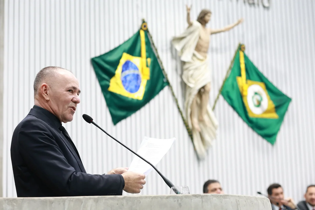 Aliado de Flávio diz que Michelle aceitou aliança com Ciro em abril