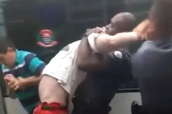 Vídeo: lideranças do PT dizem que militante teve braço quebrado por PM