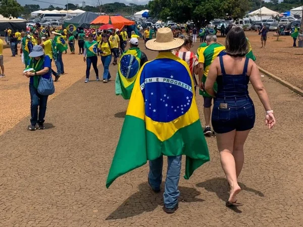 manifestação bolsonarista no QG do Exército em Brasília na data 18-12-2022 - Metrópoles