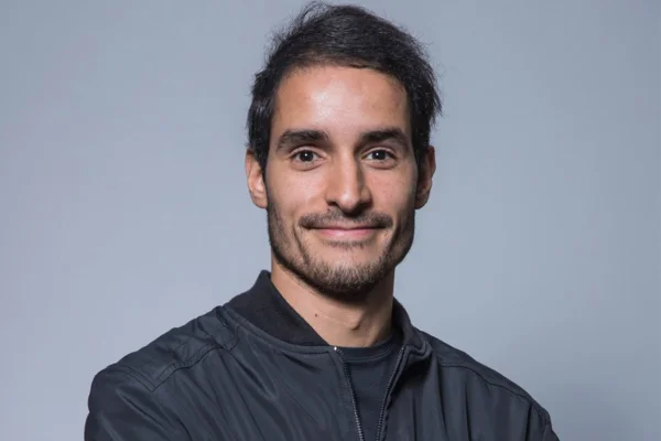 Rapha Avellar
