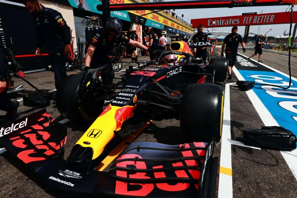 Com disputa entre Hamilton e Verstappen, GP da França volta à F1