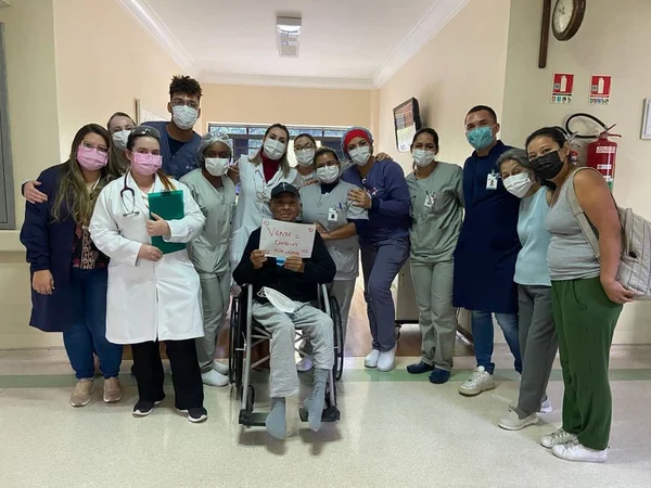 Idoso fica 191 dias internado com Covid e agora deve R$ 2,6 milhões a hospital particular de São Paulo