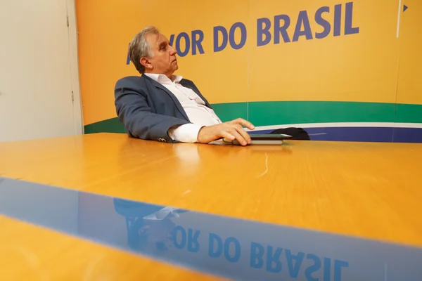 Ao lado de Doria, Izalci Lucas defende reformas no programa do PSDB