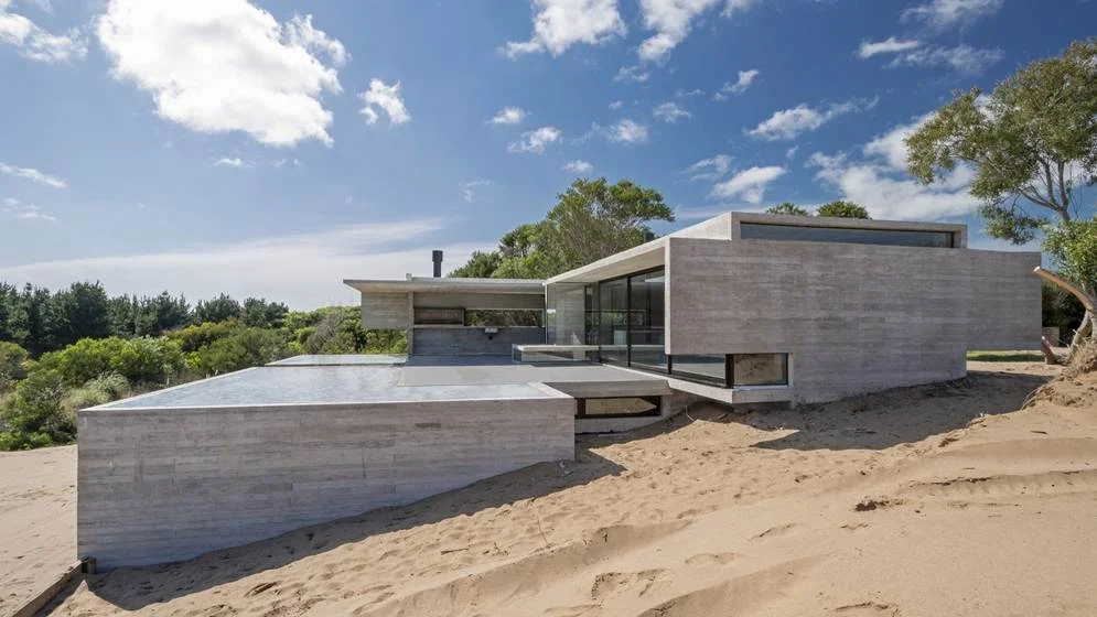 House in the Dune - Luciano Kruk House in the Dune - Luciano Kruk