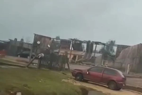 RS: chuvas deixam 700 desalojados e Eldorado do Sul decreta emergência