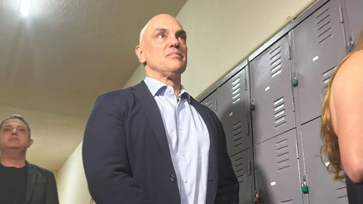 Alexandre de Moraes é um homem com medo