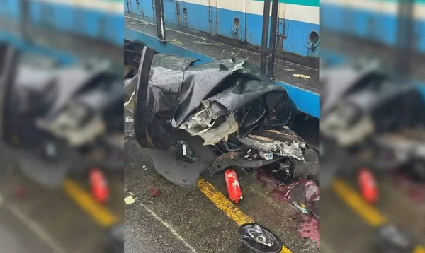 acidente entre trem e carro no Rio de Janeiro - Metrópoles