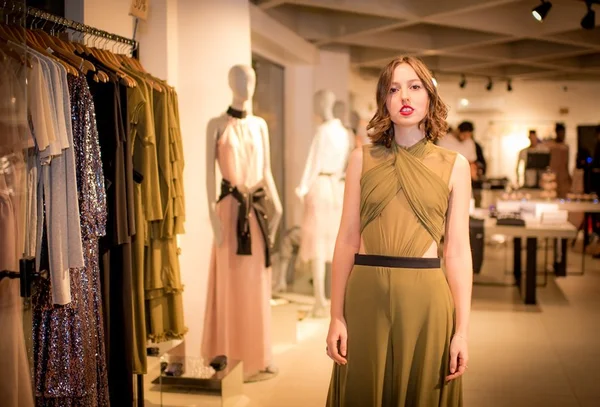Festa marca encerramento de boutique da Luisa Farani no Lago Sul
