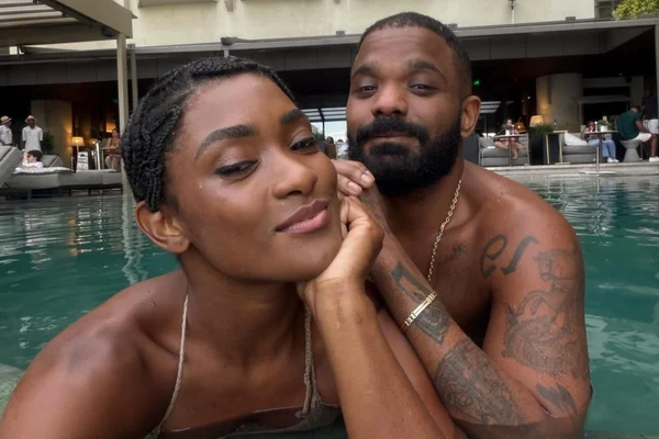 Erika Januza e Arlindinho