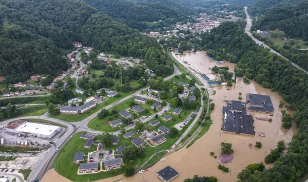 Chuvas inundam Kentucky, no Estados Unidos