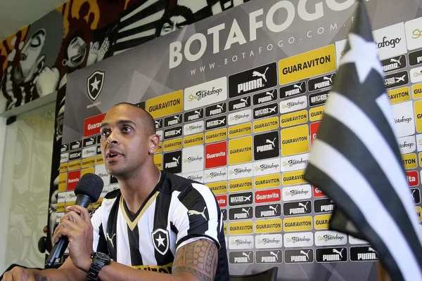 Tássio Maia dos Santos