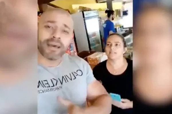 Justiça manda deputado do PSL apagar críticas a militante do PSol