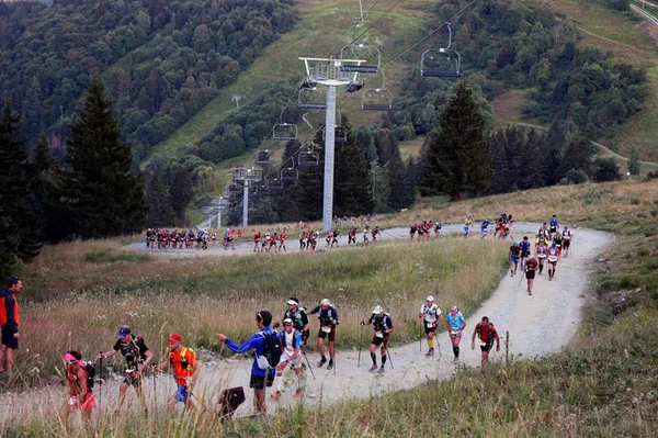 Imagem colorida Ultra-Trail do Mont-Blanc