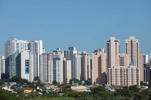 Mercado imobiliário tem alta de 9,8% nas vendas de 2020