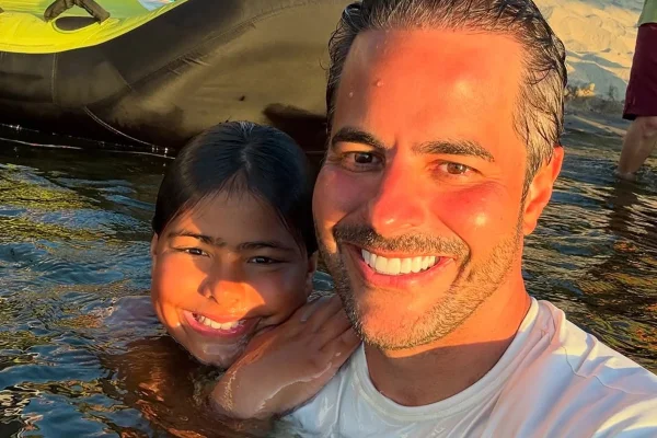Marido de Simone Mendes, Kaká Diniz atualiza estado de saúde do filho após alta - Metrópoles