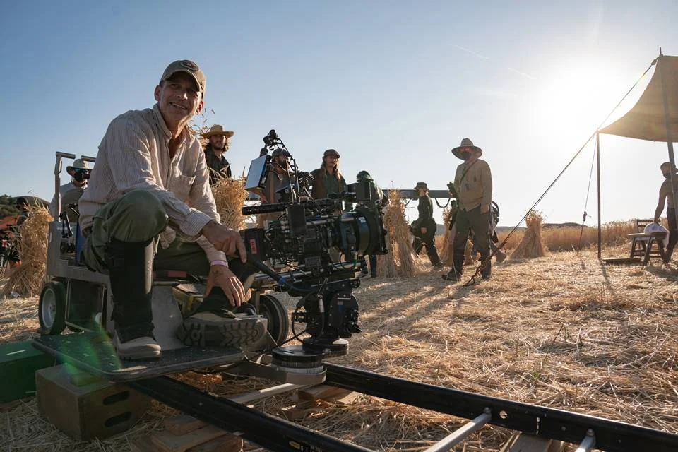 REBEL MOON: Director/writer/producer Zack Snyder on the set of Rebel Moon. Cr. Clay Enos/Netflix © 2023 REBEL MOON: Director/writer/producer Zack Snyder on the set of Rebel Moon. Cr. Clay Enos/Netflix © 2023